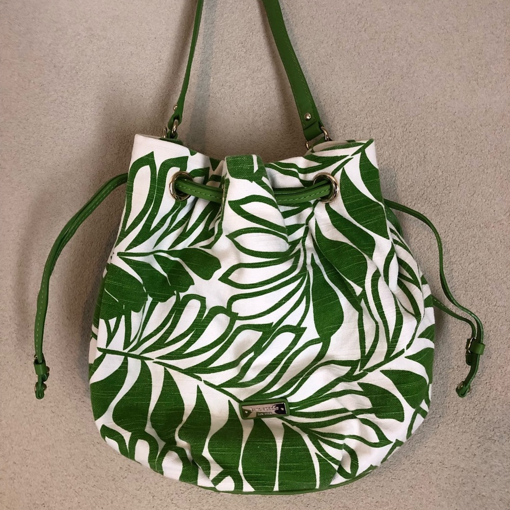 KATE SPADE ♠️ Drawstring Bucket Handbag